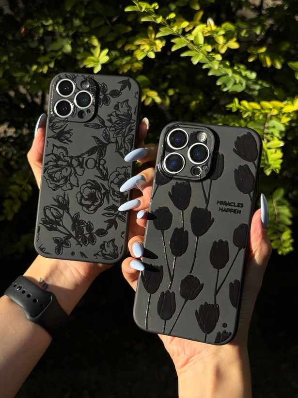 قاب گوشی سفارشی Black Floral