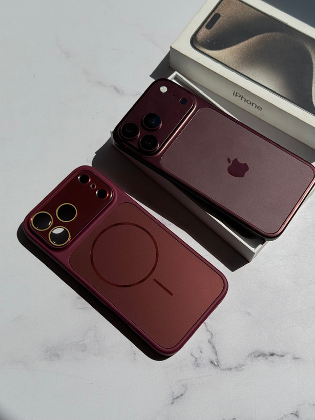 قاب PVD Burgundy با مگ سیف (تبدیل آیفون ها به سری 18)